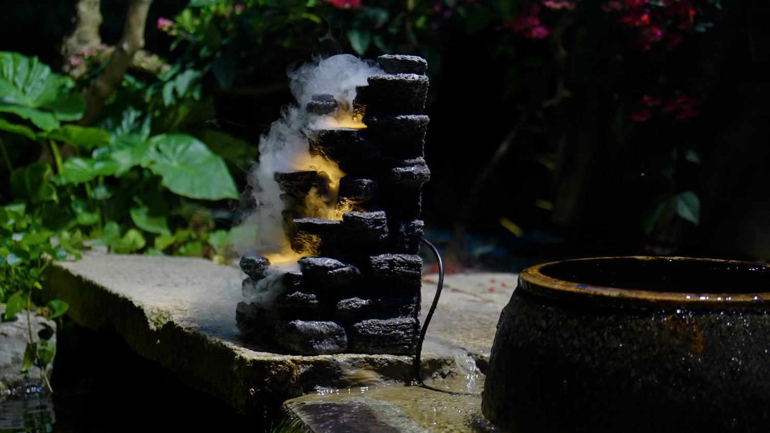 Transform Your Garden: 10 Elegant Water Feature Designs